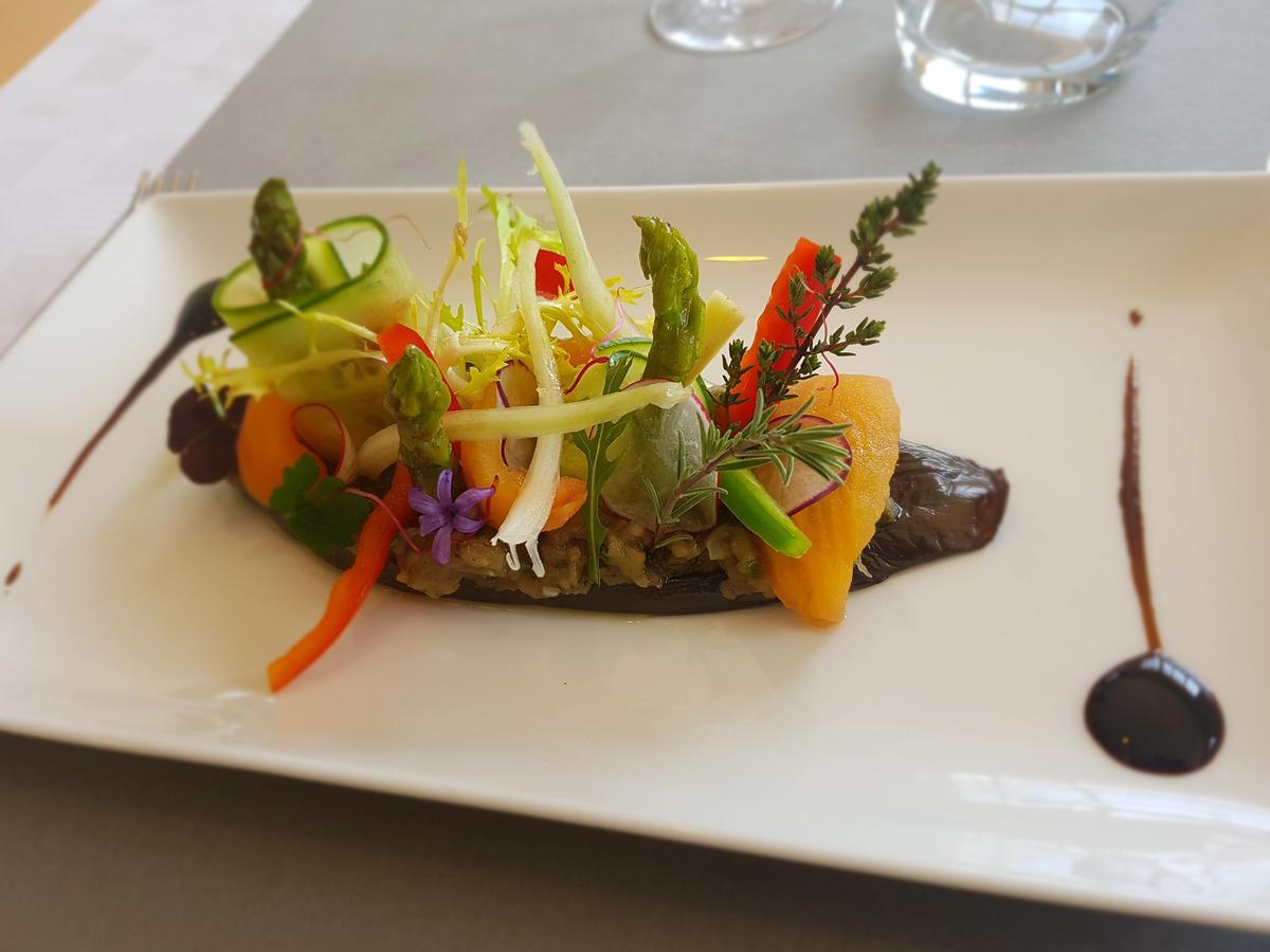 Hotel Restaurant Les 3 Chenes Фрежус Екстер'єр фото