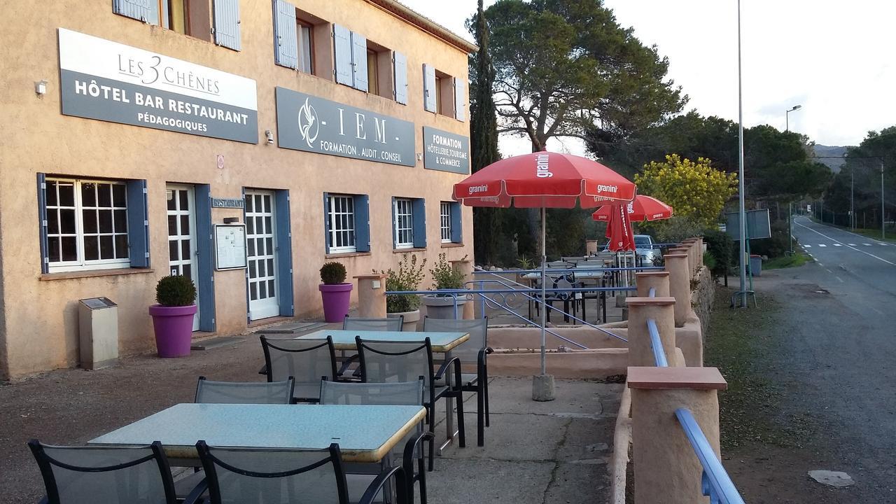 Hotel Restaurant Les 3 Chenes Фрежус Екстер'єр фото